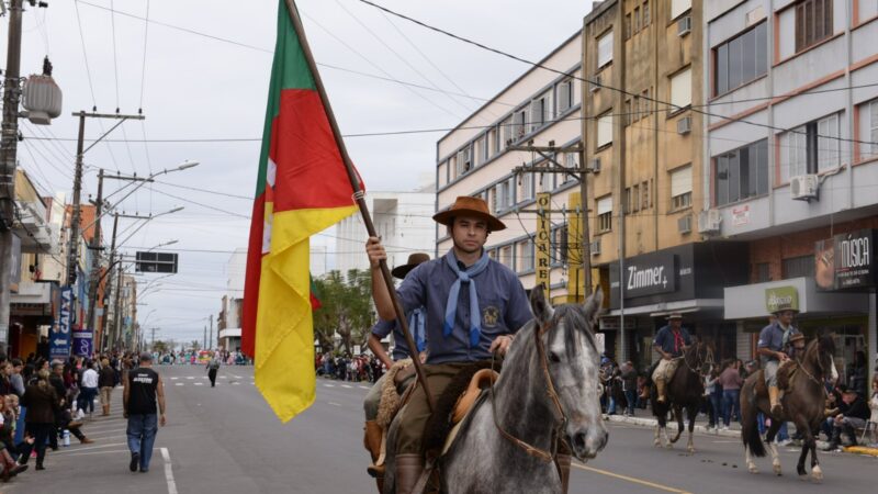 Desfile Farroupilha ocorre neste sábado na Marechal Floriano em Osório