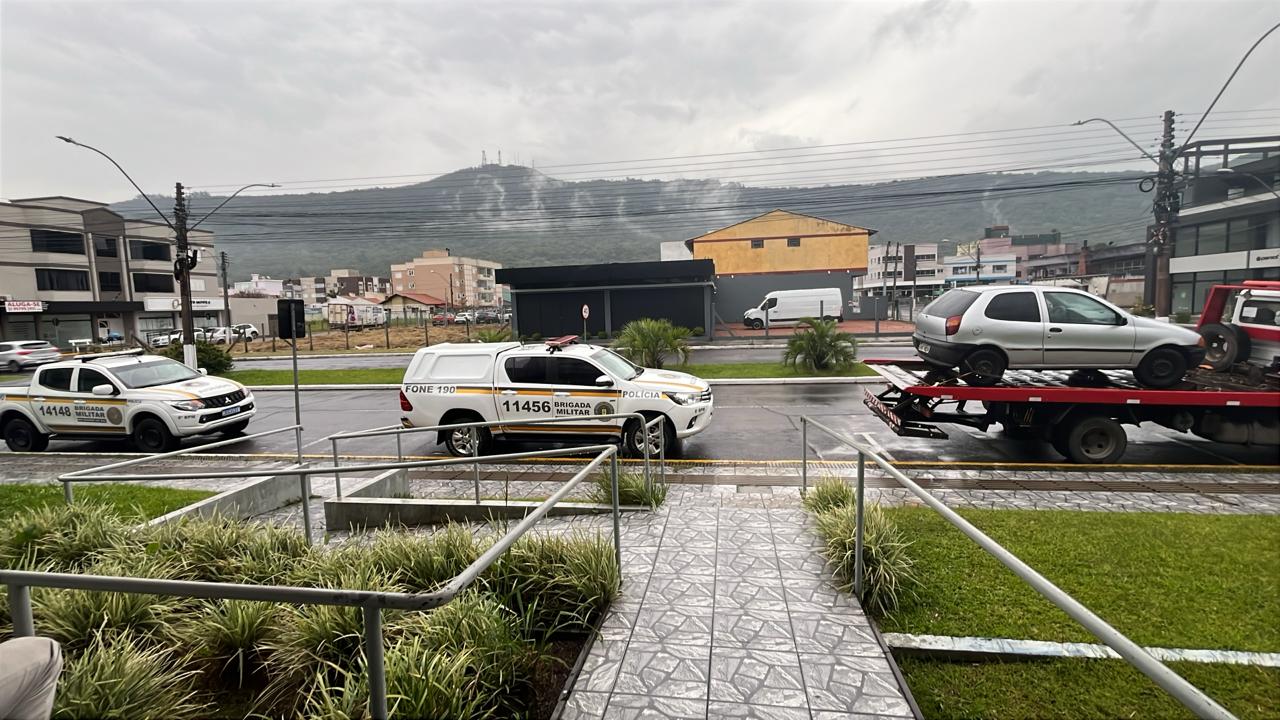 Foragido é preso com drogas após fugir de abordagem em Osório