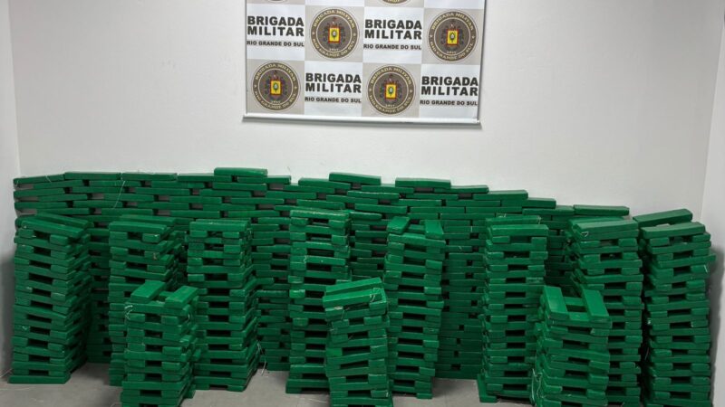 BM intercepta carregamento com mais de meia tonelada de maconha em Santo Antônio da Patrulha