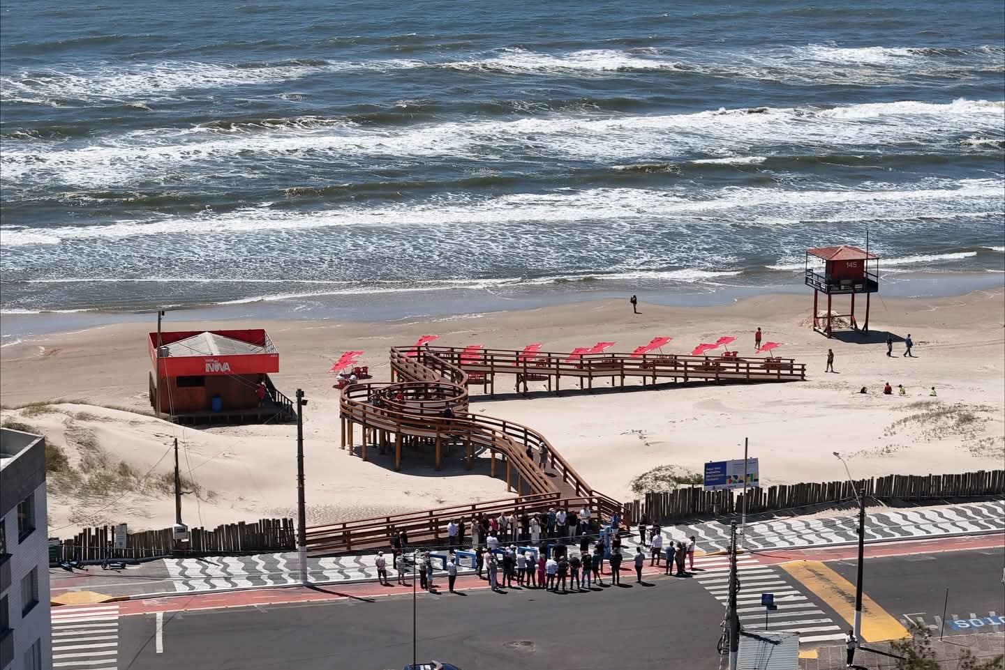 Novo Mirante da Beira-Mar de Tramandaí é entregue à comunidade