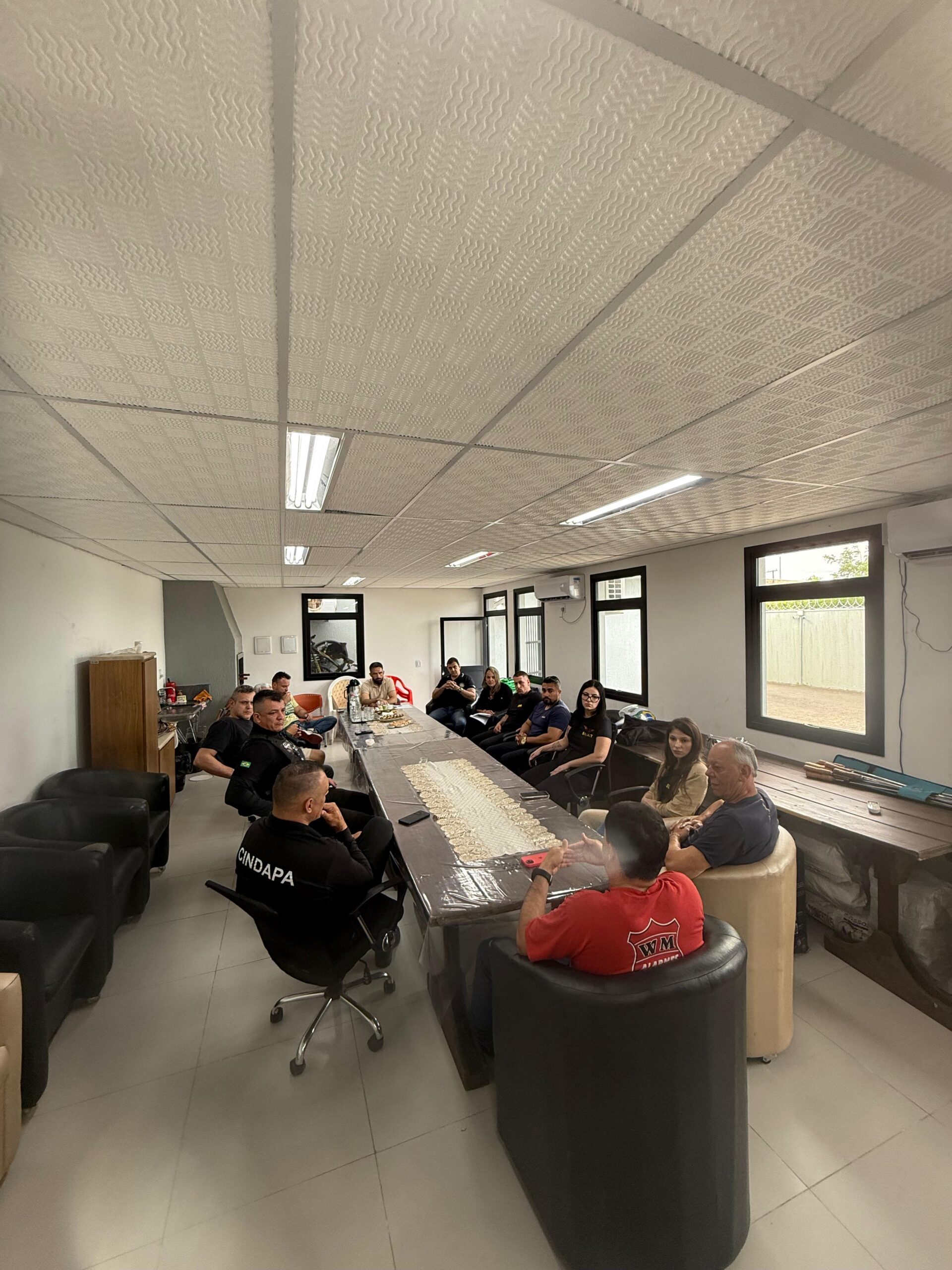 Polícia Civil de Imbé realiza reunião com empresas de vigilância privada para reforçar ações permanentes de prevenção a furtos em residências