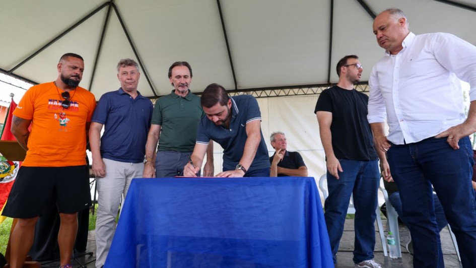 Governador em exercício anuncia R$ 5 milhões para melhorias na ERS-786, em Balneário