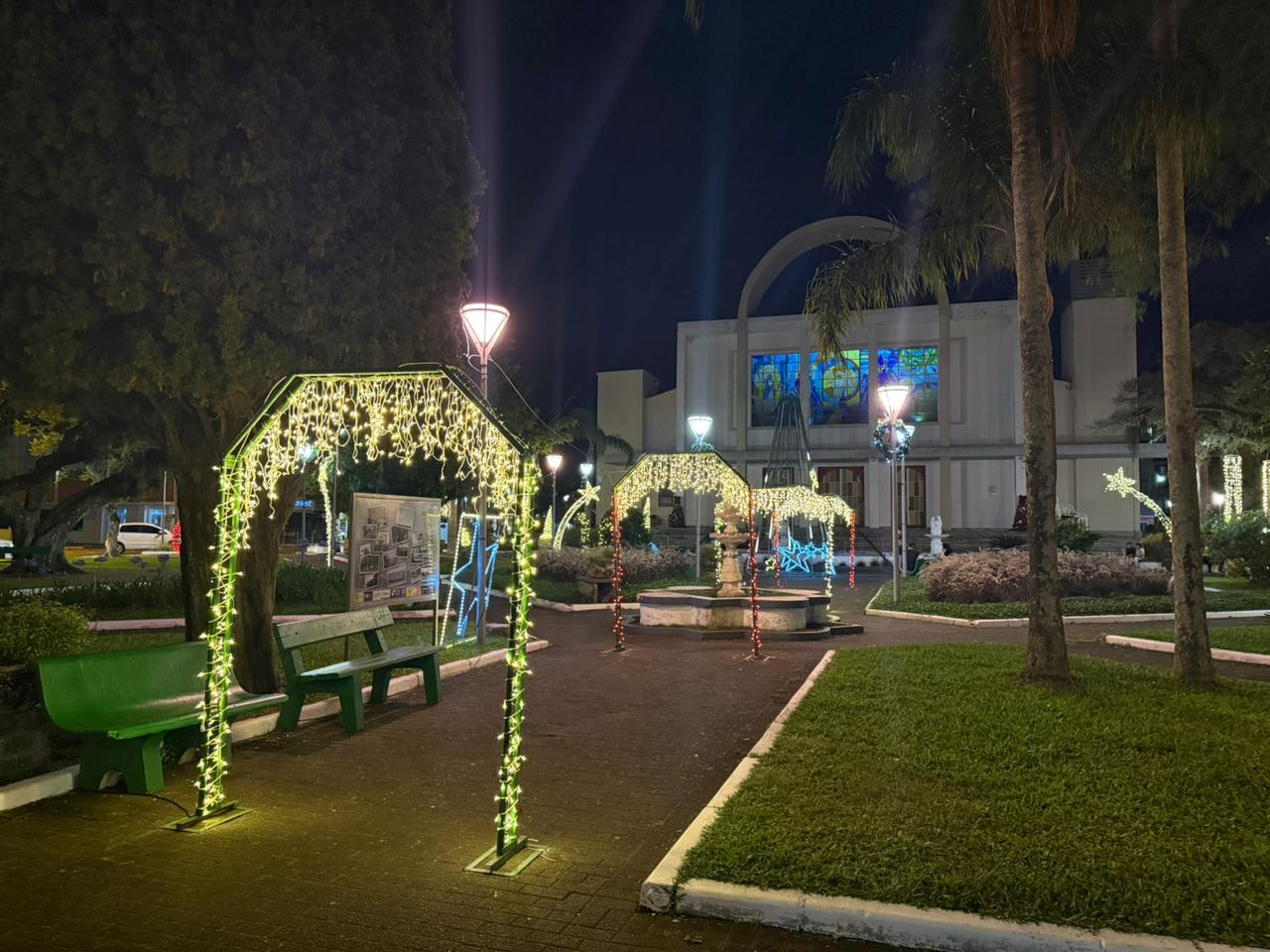 Abertura do Natal dos Bons Ventos vai ocorrer na próxima segunda-feira na praça da catedral em Osório