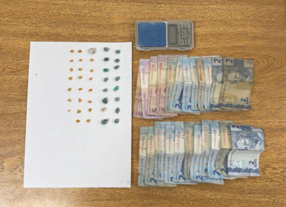 BM prende homem com crack e balança de precisão em Osório