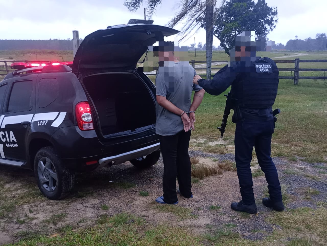 Polícia Civil prende foragido envolvido com extorsão em Osório