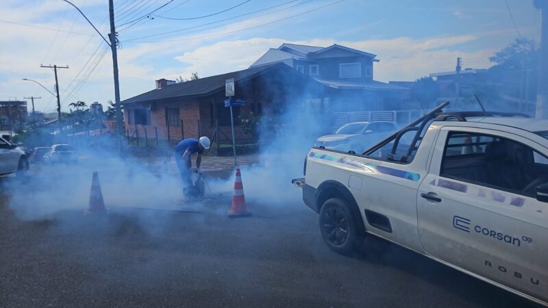 Corsan intensifica fiscalização de ligações e descartes irregulares nas redes de esgoto na Praia da Cal