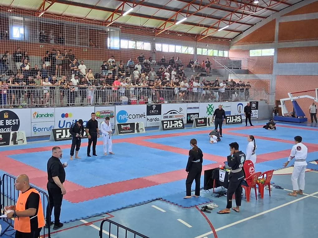 ETAPA ESTADUAL DE JIU-JITSU É REALIZADA NESTE DOMINGO EM OSÓRIO