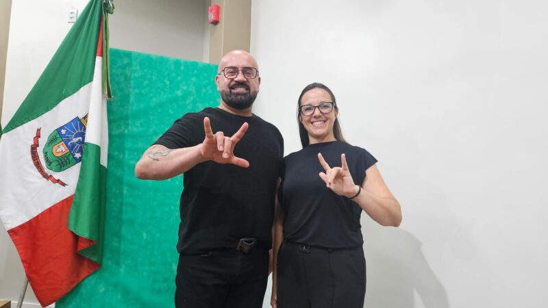 Câmara de Vereadores de Osório conta com intérpretes e tradutores de Libras em sessões e eventos