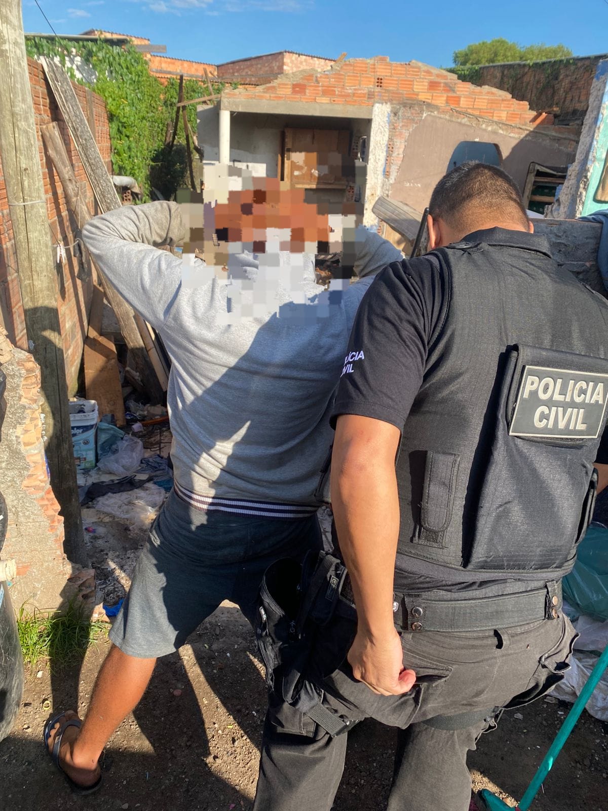 Polícia Civil prende rapaz por violência doméstica em Osório