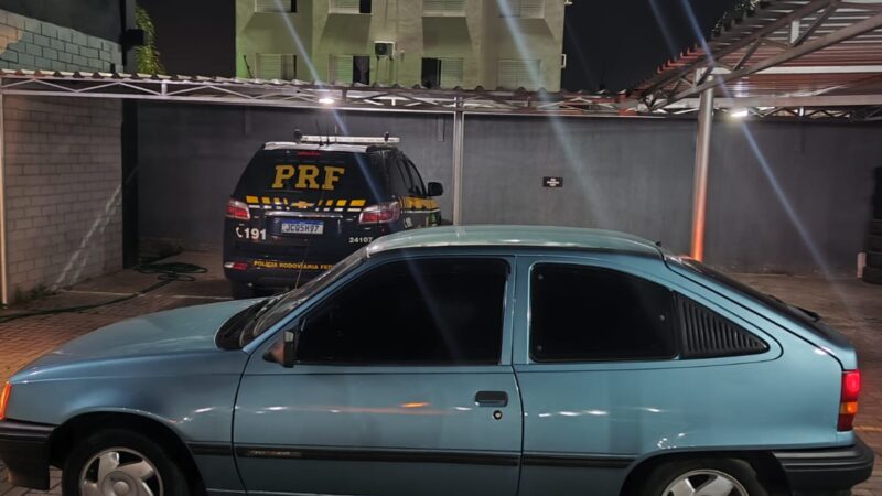 PRF recupera na Freeway veículo furtado