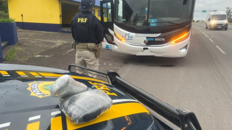 PRF prende homem transportando quase 4 kg de haxixe em Torres