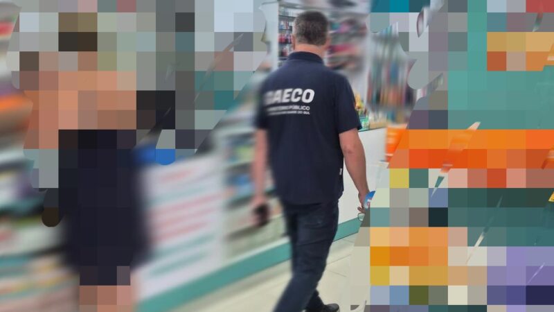 Operação coordenada pelo MPRS interdita farmácia e apreende medicamentos irregulares em Torres