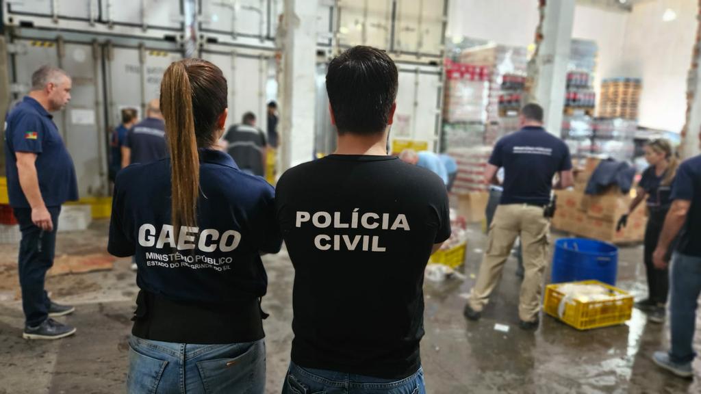 Força-Tarefa apreende quase 9 toneladas de carne imprópria em um único supermercado e total recolhido em Imbé ultrapassa 10 toneladas