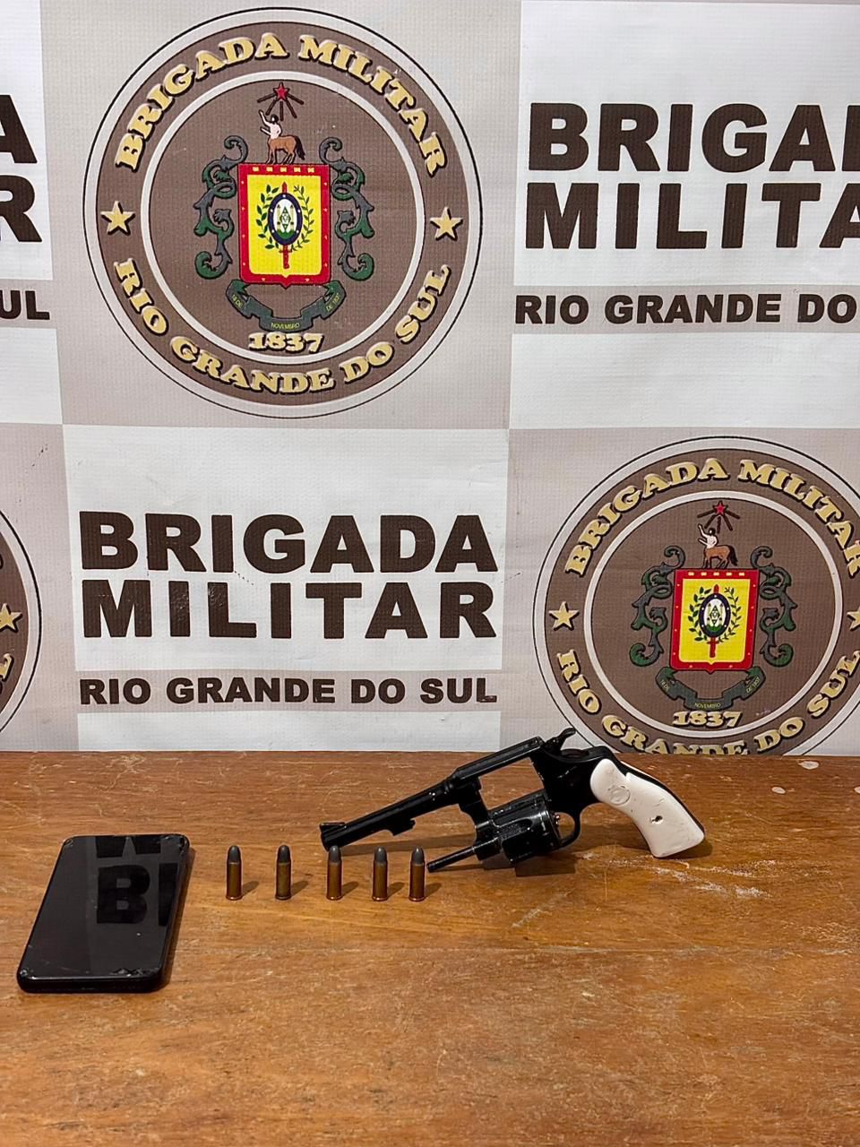 Brigada Militar prende homem por porte ilegal de arma em Cidreira