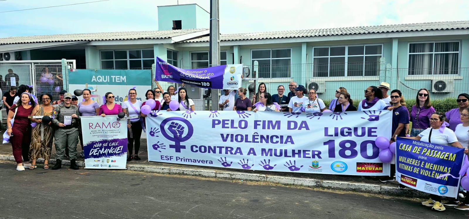Brigada Militar participa de caminhada de conscientização contra a violência à mulher em Osório