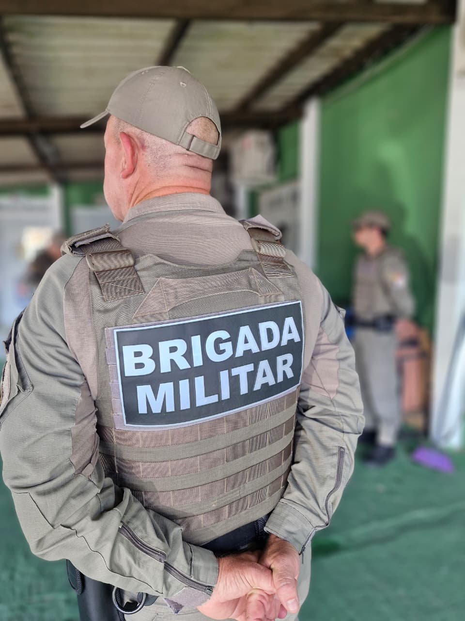 Brigada Militar realiza prisões por tráfico de drogas e captura foragido em Capão da Canoa