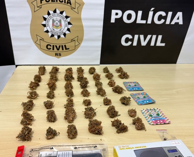 Polícia Civil desarticula ponto de tráfico e apreende maconha de “alto padrão” em Arroio do Sal