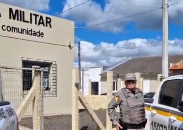 BRIGADA MILITAR REALIZA DESPEDIDA DO 2º SGT PME LUIZ NUNES CHAVES EM MOSTARDAS