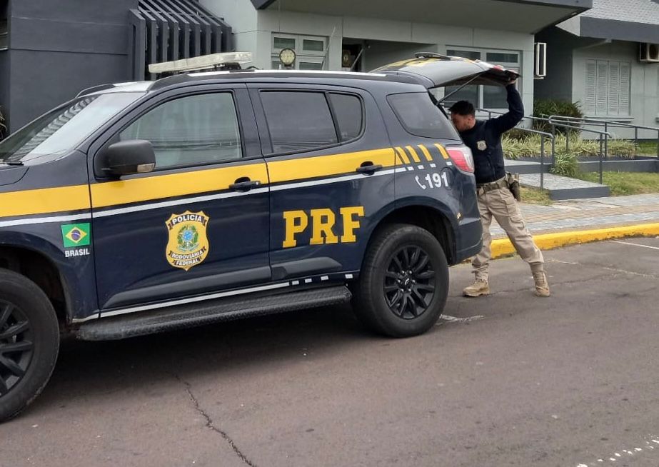 PRF captura dois foragidos na mesma tarde no Litoral Norte gaúcho
