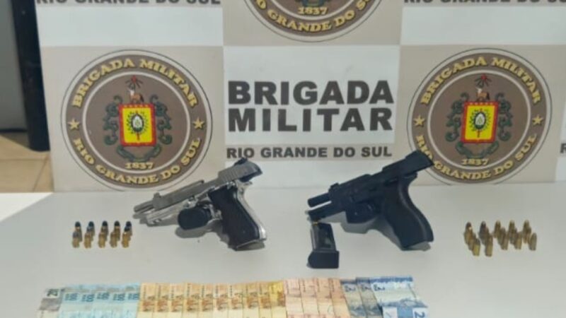 TRIO É PRESO POR PORTE ILEGAL DE ARMA DE FOGO EM PALMARES DO SUL