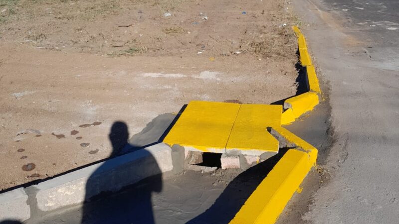 Secretaria de Obras realiza a limpeza e manutenção do Arroio Vicente em Osório