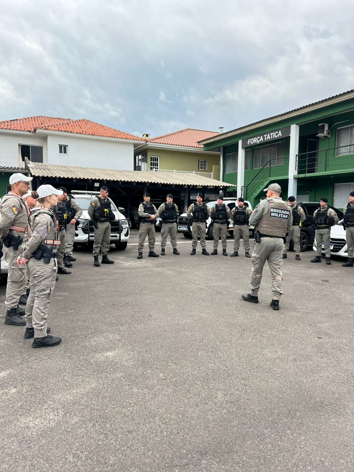 Brigada Militar realiza Operação Padlock e prende dois homens em Capão da Canoa