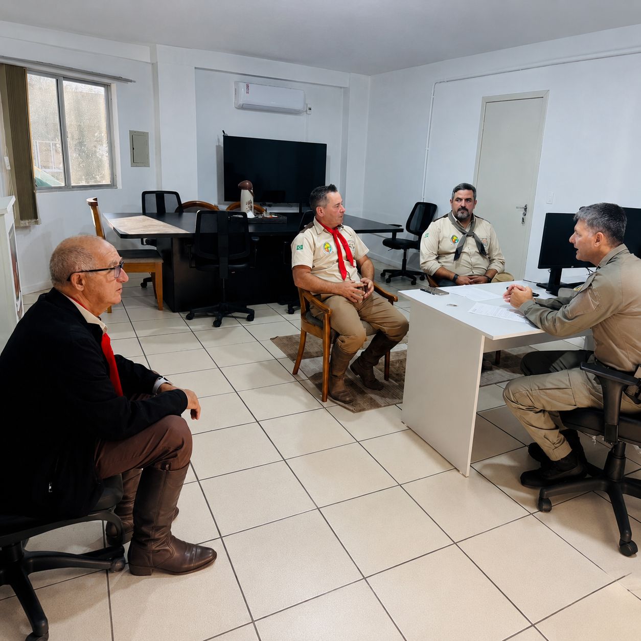 Brigada Militar e CTG Porteira Gaúcha definem esquema de segurança para o 37º Rodeio de Torres