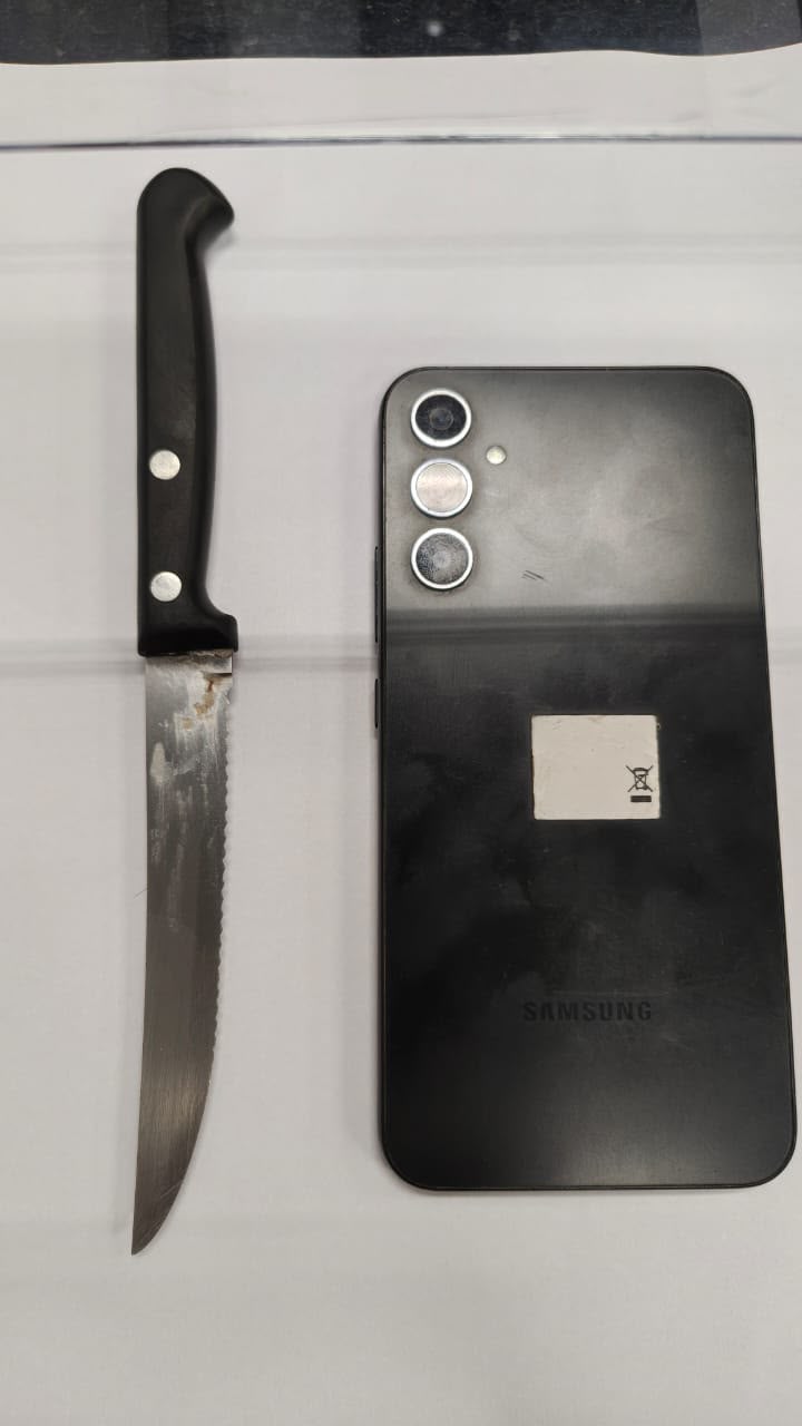 Mulher é presa em flagrante por roubo de telefone celular em Capão da Canoa