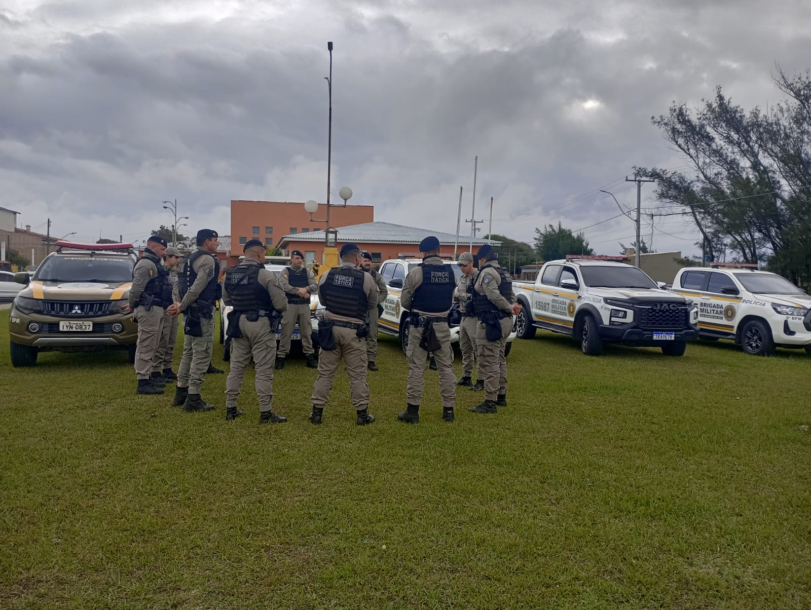 Operação Cerco Fechado resulta na prisão de um casal por tráfico de drogas
