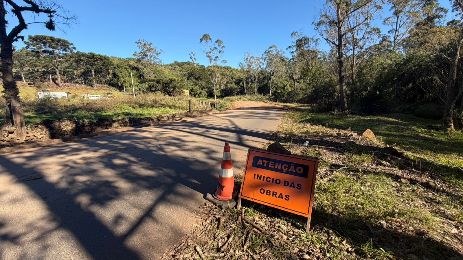 Prefeitura de Osório inicia asfaltamento da Estrada da Goiabeira no distrito da Borússia