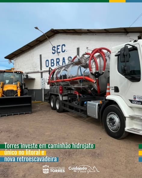 Prefeitura de Torres reforça frota com novo caminhão hidrojato e retroescavadeira