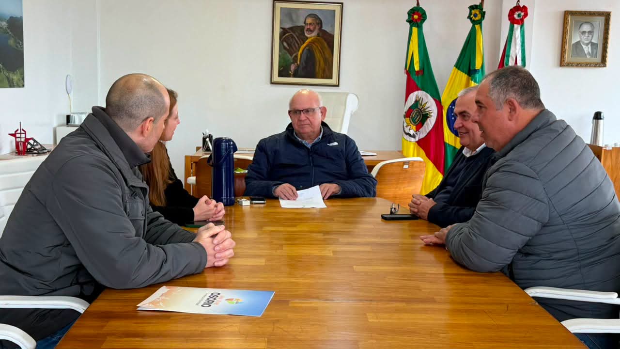 PREFEITURA DE OSÓRIO ASSINA ORDEM DE SERVIÇO PARA AMPLIAÇÃO DOS JAZIGOS VERTICAIS DO CEMITÉRIO MUNICIPAL