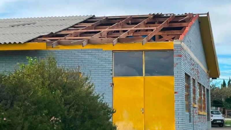 Temporal provoca falta de energia na Prefeitura de Osório e causa danos em diferentes pontos da cidade