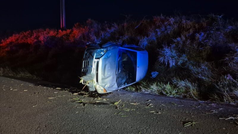Motorista é preso por embriaguez após capotamento na Estrada do Mar, em Torres