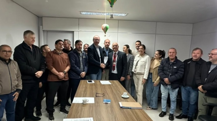 Torres firma contrato de R$ 3,2 milhões com Santander para gestão da folha de pagamento