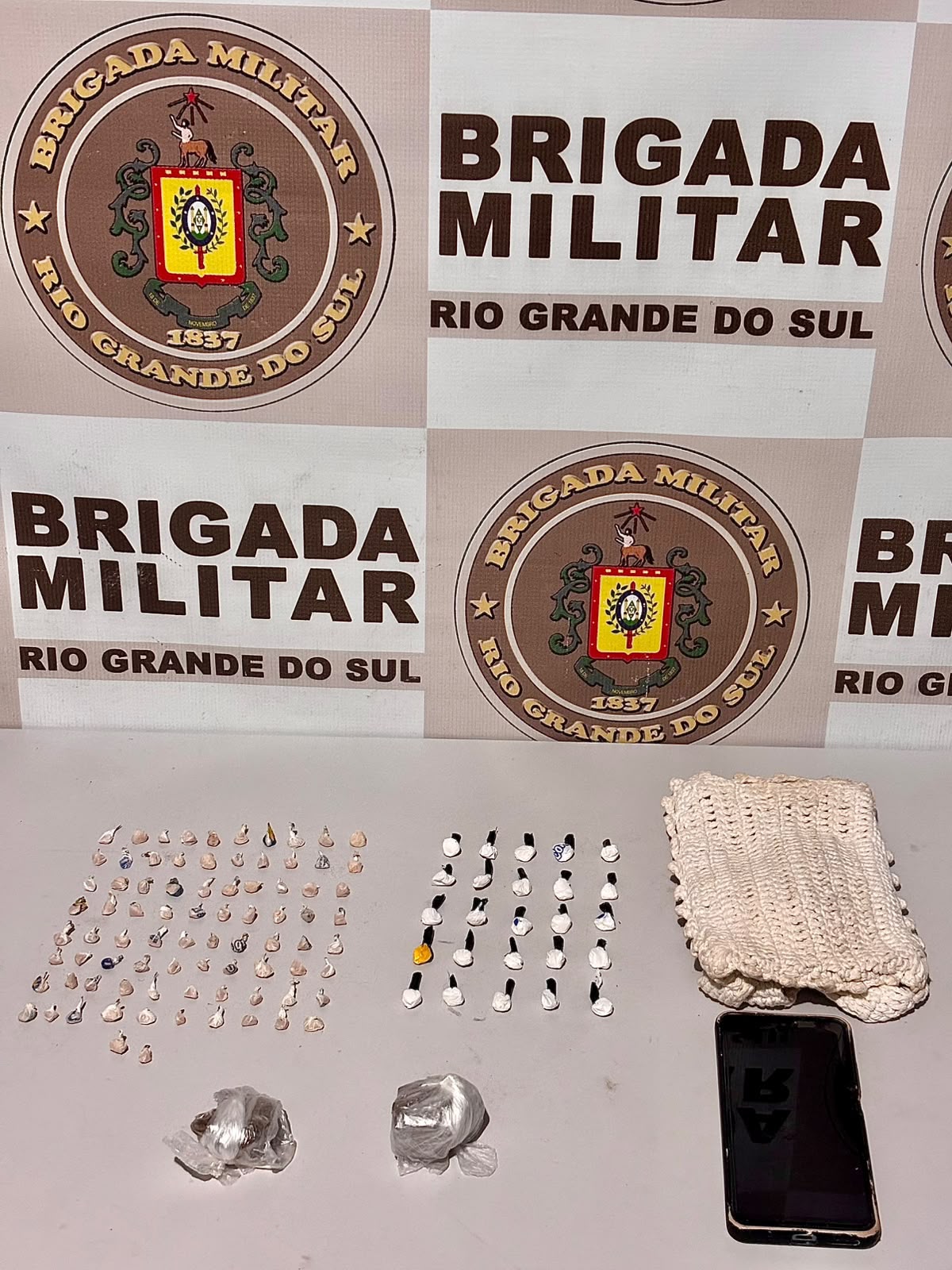 Homem é preso por descumprir medida protetiva em Balneário Quintão