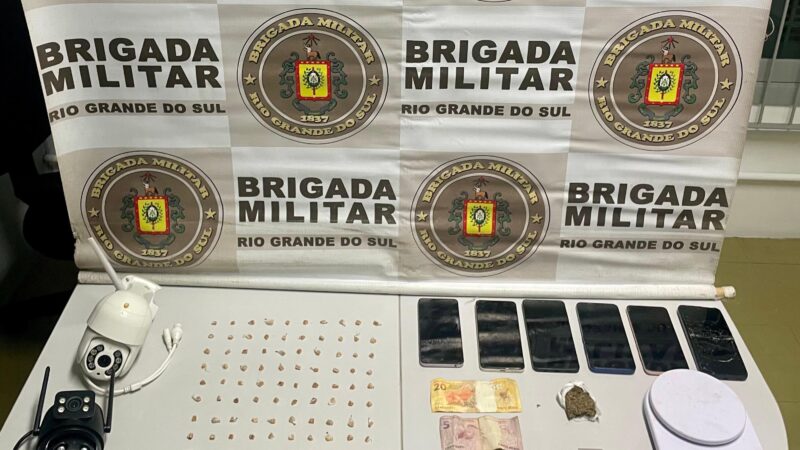 Homem é preso com 140 porções de crack em Atlântida Sul