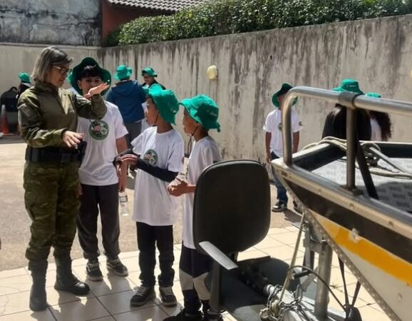 Brigada Militar recebe 48 estudantes para atividade de educação ambiental em Osório