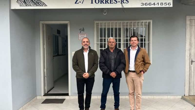 Corsan e pescadores discutem demandas de saneamento em Torres