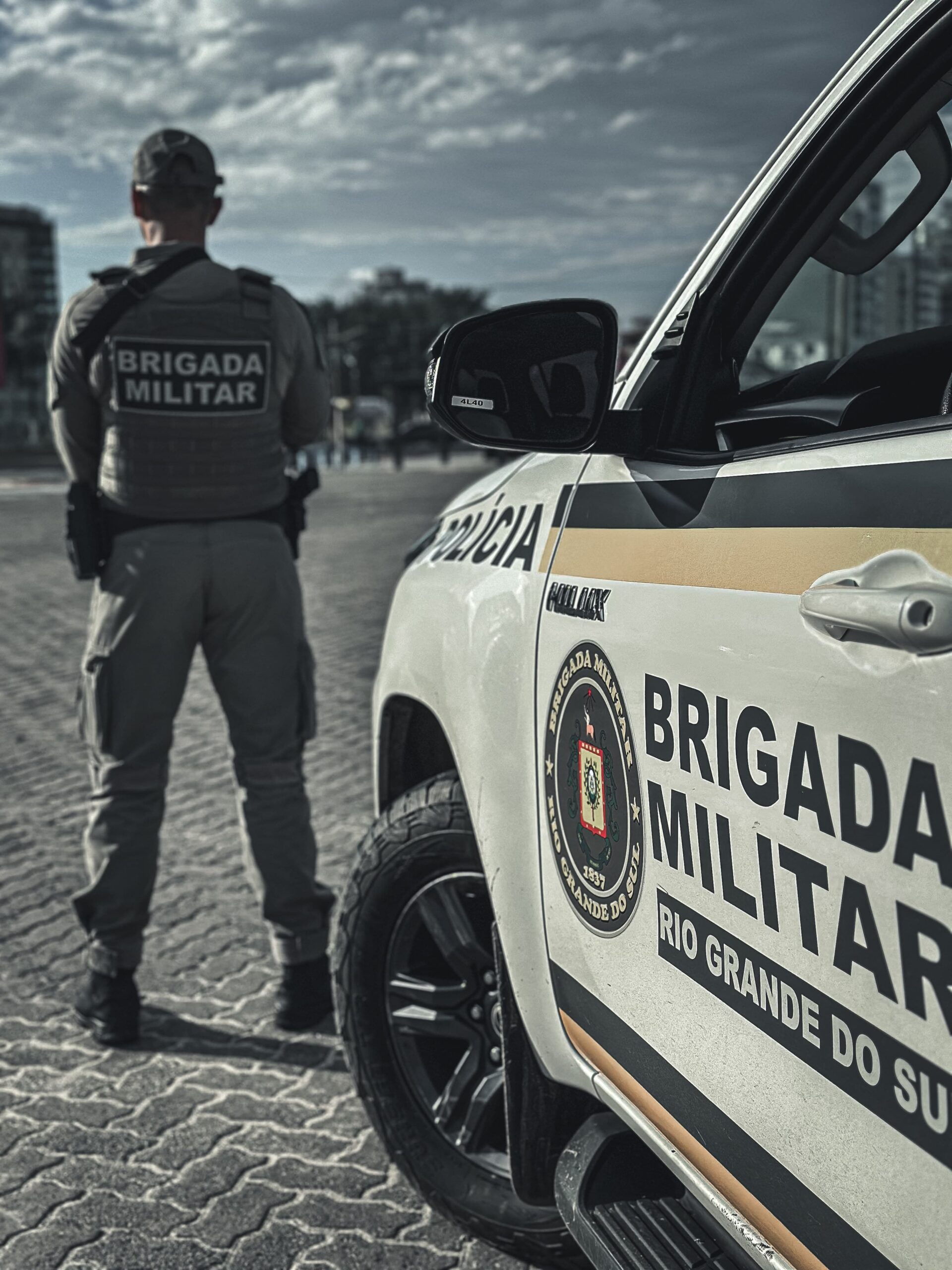 Brigada Militar prende três pessoas e recupera motocicleta furtada em Capão da Canoa