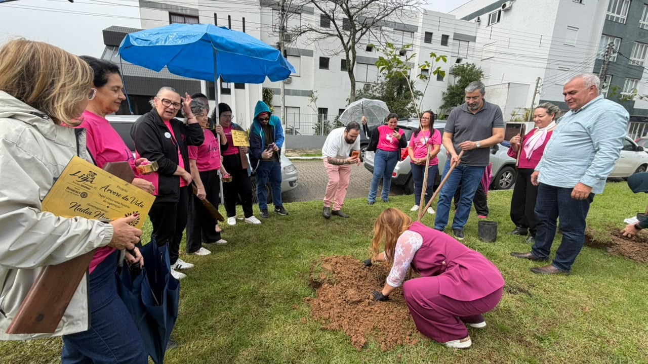 Liga Feminina de Combate ao Câncer Núcleo de Osório realiza o plantio de árvores em homenagem a pacientes que venceram o câncer de mama