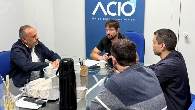 Corsan apresenta ações desenvolvidas no município em reunião com associação comercial de Osório