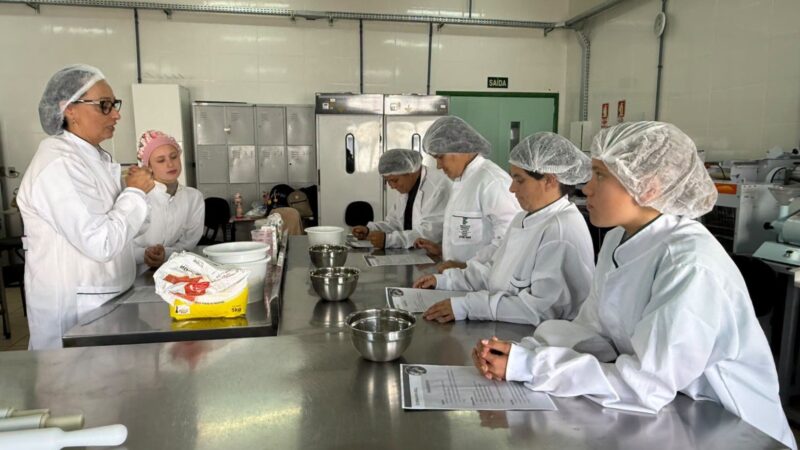 Projeto Pão ConVerso fortalece vínculos familiares e promove autonomia de famílias atendidas pelo PIM em Osório